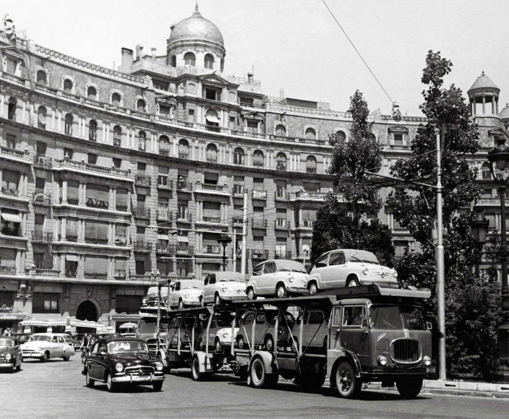 SEAT zīmola vēsture 1950 - SEAT 600 